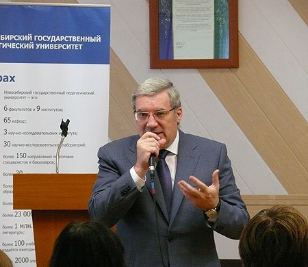 Полномочный представитель: у каждого вуза должна быть развитая спортивная инфраструктура