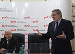 Виктор Толоконский поздравил спортсменов юношеской команды волейбольного клуба «Локомотив» с победой в Первенстве России