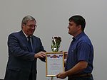 Полномочный представитель вручил свидетельства на право получения грантов Президента России молодым ученым