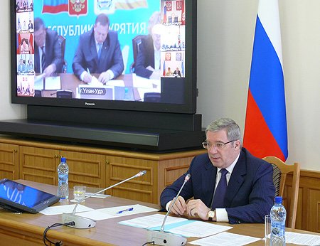 Виктор Толоконский: «Государственные институты должны создавать такие условия, чтобы гражданам было удобно и доступно получать все необходимые услуги»