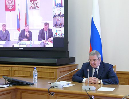 Виктор Толоконский: необходимо активизировать работу по получению паспортов готовности к прохождению отопительного сезона