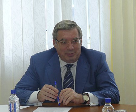 Виктор Толоконский провел встречу с руководителями предприятий Красноярского края