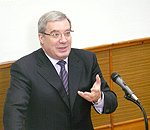 Эффективность управленческих решений будет определяющим фактором модернизации в сферах образования и здравоохранения – полномочный представитель