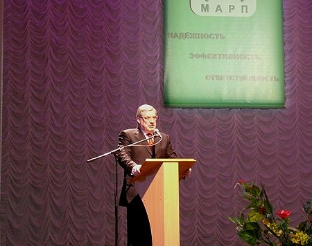 Виктор Толоконский считает, что предприятия области должны активнее взаимодействовать с вузами, выпускающими инженеров