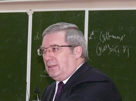 Виктор Толоконский отметил, что наука и образование - приоритетные сферы для Новосибирской области