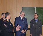 Полномочный представитель: общество не всегда замечает повседневный опасный труд сотрудников органов внутренних дел