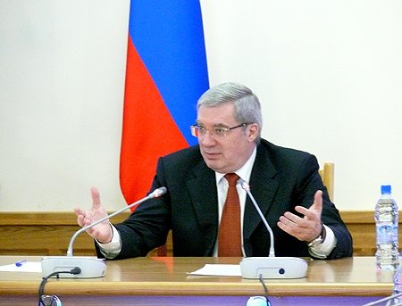 Полномочный представитель считает, что без опоры на общественные организации не принять верных управленческих решений