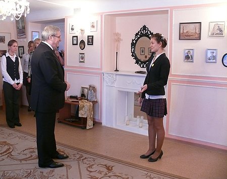 В ходе посещения зала-музея А.С.Пушкина