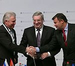 В Красноярске подписан Меморандум о сотрудничестве между полномочным представителем Президента РФ в СФО, РСПП и МАСС