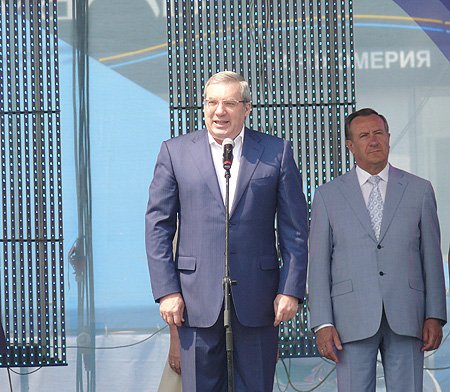 Виктор Толоконский поздравил новосибирцев с Днем города