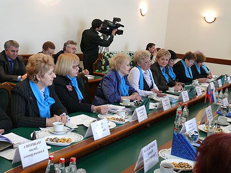 Полномочный представитель встретился с женским активом Кемеровской области