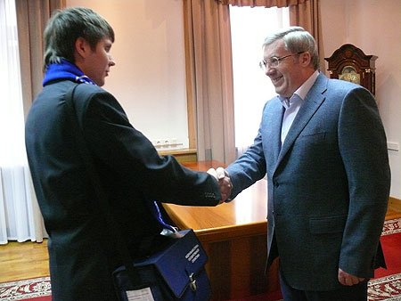 Полномочный представитель Президента РФ в СФО Виктор Толоконский принял участие во Всероссийской переписи населения