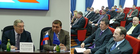 «Невозможно сегодня повышать конкурентоспособность предприятия без снижения себестоимости продукции и модернизации завода», - подчеркнул Виктор Толоконский на совещании с руководством предприятия.