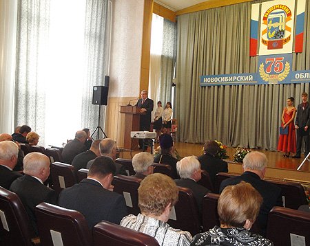 Полпред особо отметил роль потребительской кооперации в поддержании сельской экономики и образа жизни