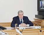 Состоялось заседание комиссии при полномочном представителе по вопросам реализации указов Президента РФ от 7 мая 2012 года