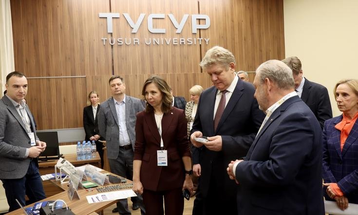 Фото пресс-службы полпреда СФО