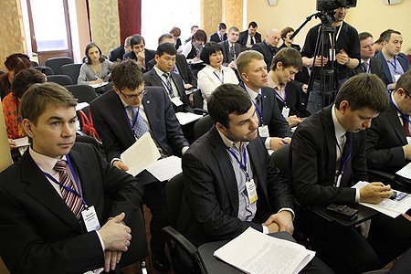 Члены Консультативного совета при полномочном представителе обсудили ход реализации приоритетных направлений государственной молодежной политики в Сибирском федеральном округе