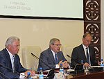 Действия органов государственной власти должны быть адекватны требованиям общества к решению экологических проблем, считает полпред