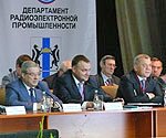 Виктор Толоконский: конкурентное преимущество отрасли микроэлектроники Сибири – уникальный научно-исследовательский потенциал