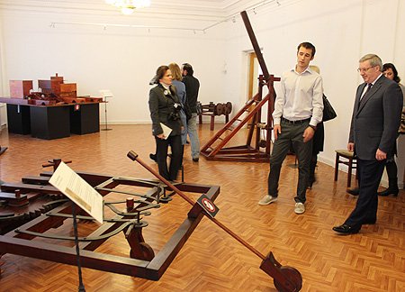 В ходе осмотра выставки