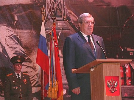 Мы отмечаемся славный юбилей, чествуем дивизию, которая прошла уникальный воинский путь и сейчас составляет основу безопасности и авторитета нашего Отечества – полномочный представитель