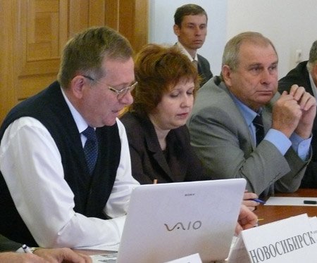 Заседание президиума Совета при полномочном представителе Президента Российской Федерации в Сибирском федеральном округе по содействию развитию малого и среднего предпринимательства