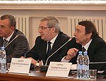 По мнению полпреда, Томская область выгодно отличается от большинства субъектов Федерации округа уровнем и качеством подготовки специалистов