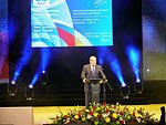 Нам очень важна сильная государственная политика, эффективное законодательное регулирование процессов развития Сибири и Дальнего Востока - полпред