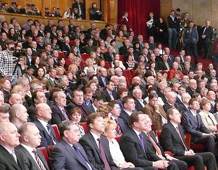 В ходе торжественного собрания