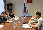Полномочный представитель провел рабочее совещание по реализации проекта строительства жилого массива «Каинская заимка»