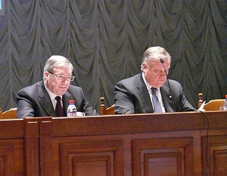Полномочный представитель Президента Российской Федерации в Сибирском федеральном округе Виктор Толоконский и президент ОАО «РЖД» Владимир Якунин