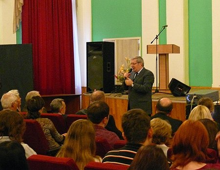 Виктор Толоконский считает, что аграрный университет должен стать мощным научно-образовательным комплексом