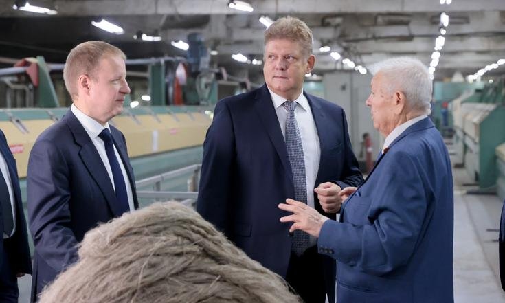 Использованы фотографии пресс-службы губернатора Алтайского края, автор Антон Червяков