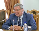 Полномочный представитель встретился с членами Общественной палаты Новосибирской области