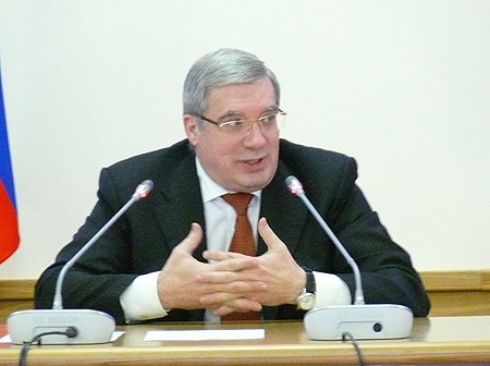 Полномочный представитель подчеркнул важность обмена опытом между стоматологами не только Сибири, но и всей страны в целом