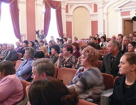 Участники встречи - работники сферы образования Иркутской области