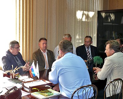 Полпред провел совещание с руководителями сельскохозяйственных предприятий