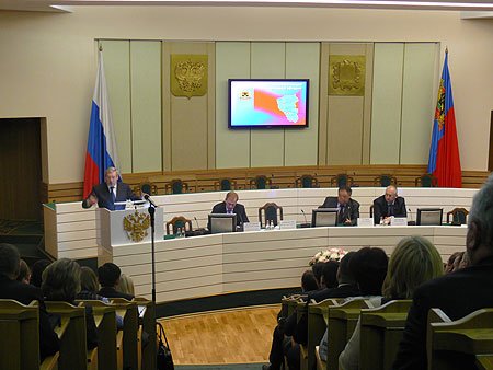 Виктор Толоконский выступил перед руководителями органов власти Кемеровской области