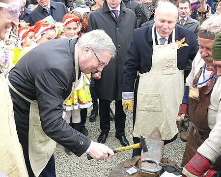 Полномочный представитель посетил квартал исторической застройки «Иркутская слобода»