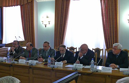 Участники встречи - ректоры крупнейших вузов Сибири