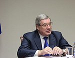 Полномочный представитель обсудил вопросы создания в Новосибирской области Центра образования, исследований и разработок