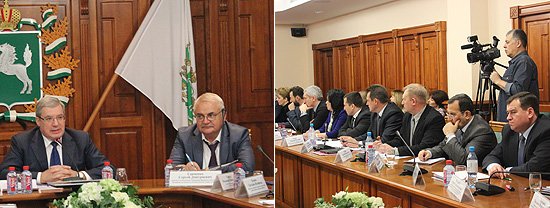 Необходимо привлекать к работе на госслужбе молодых специалистов, во многом обновить принципы отбора кадров - полпред
