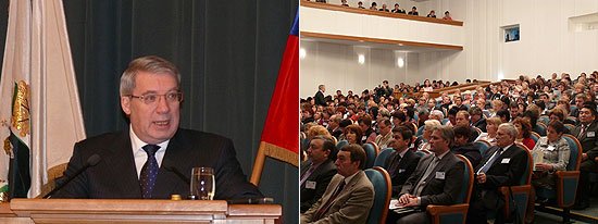 Виктор Толоконский выступил на съезде работников образования Сибири