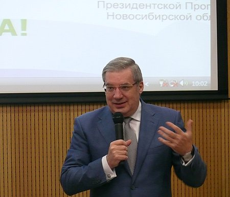 Виктор Толоконский поделился с участниками встречи своим видением современного управленца